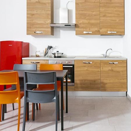 Staurenghi Red Apartment 바레세 외부 사진