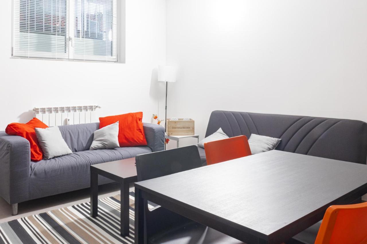 Staurenghi Red Apartment 바레세 외부 사진