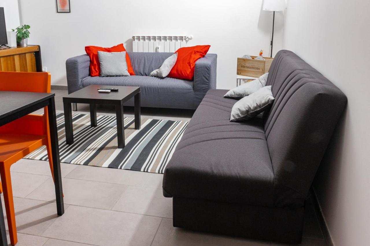 Staurenghi Red Apartment 바레세 외부 사진